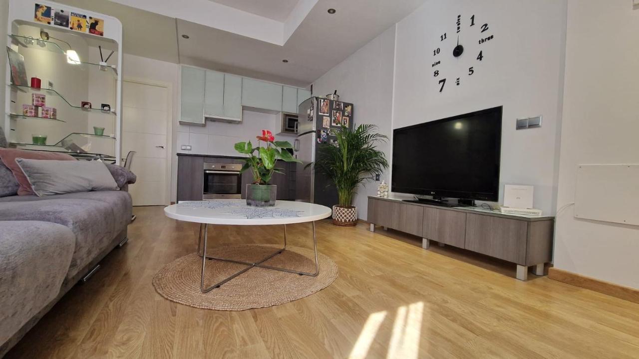 Apartamento Bernier Malaga Exterior photo